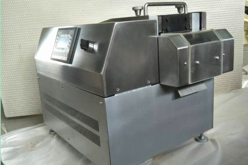 Automatic Mini Tobacco Cutting Machine For Cigarette Laboratory 15kg/h